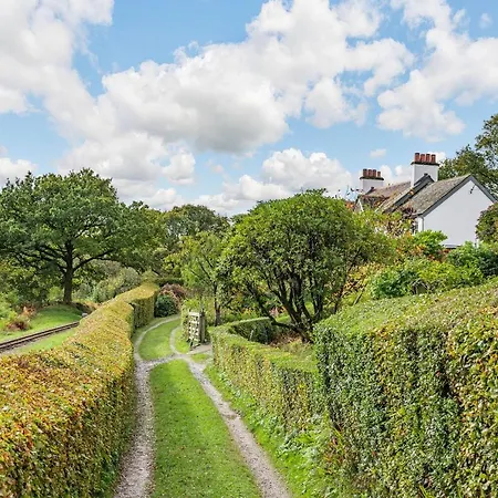 Peel Place Noddle Holiday home *